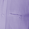 Detalle de camisa guayabera lila con pliegues artesanales