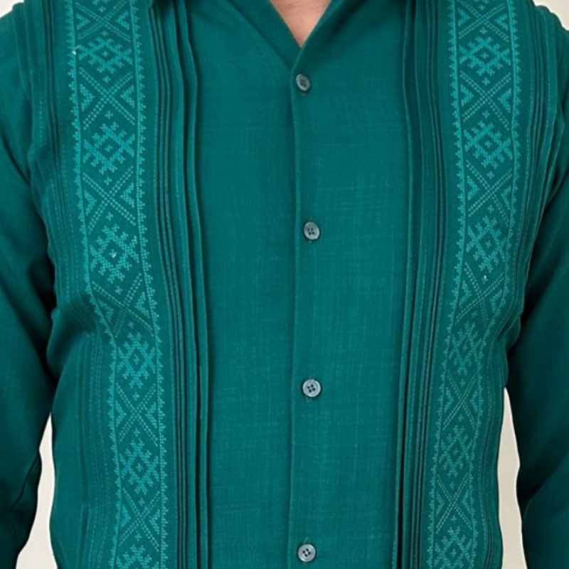 Guayabera yucateca verde artesanal hecha en Yucatán para hombre