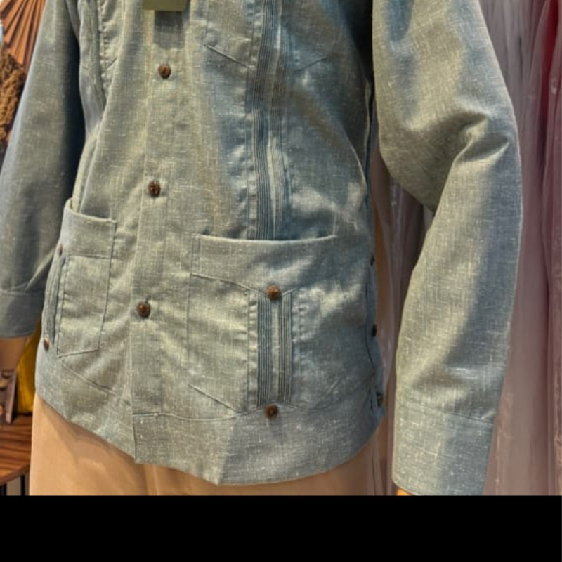 Guayabera cubana color verde