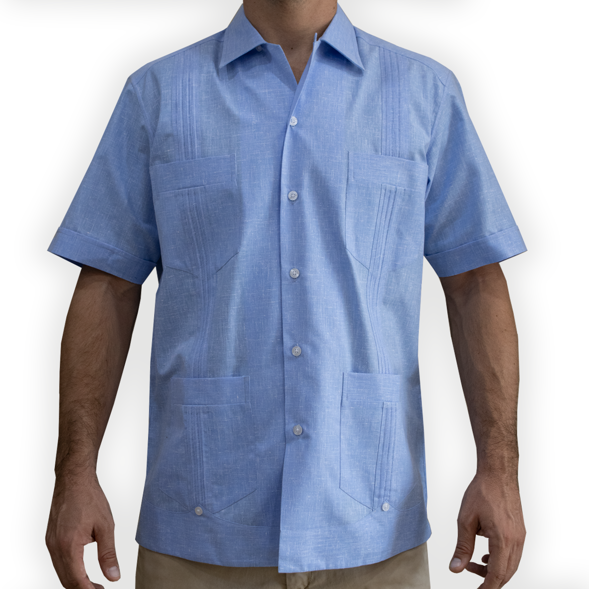 Guayabera azul celeste de manga corta para hombre

