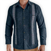 Guayabera azul oscuro con bordado maya blanco