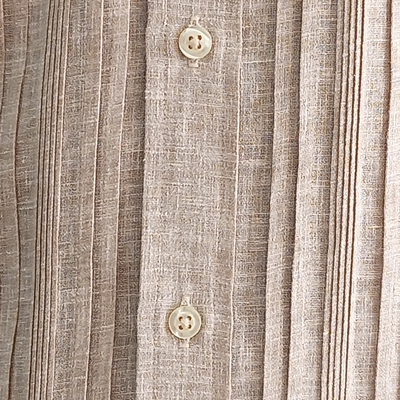 Guayabera beige elegante para eventos de día o playa