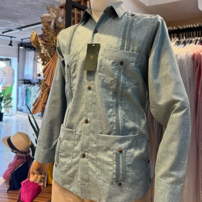 Guayabera cubana color verde