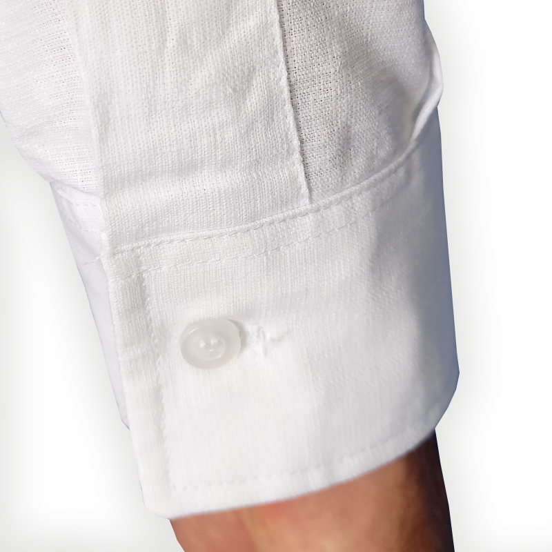 Guayabera de manga larga con flores, inspiración tropical