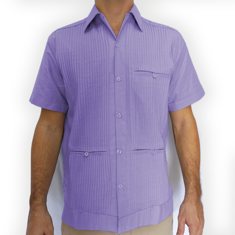 Guayabera lila de manga corta para hombre

