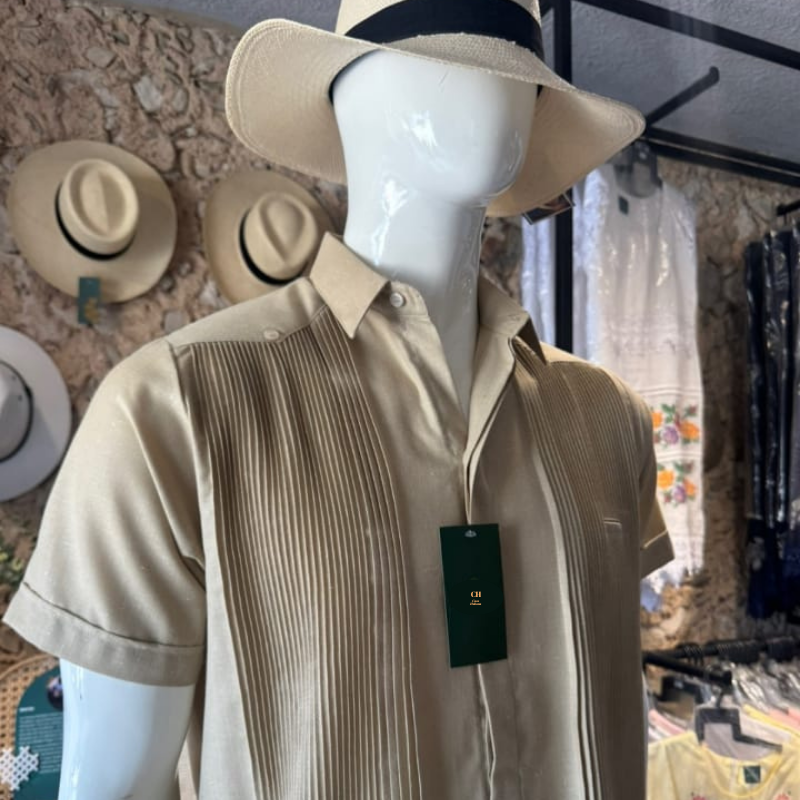 Guayabera presidencial beige manga corta
