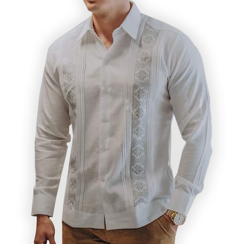 Manga larga y bordado artesanal en guayabera blanca bordado gris