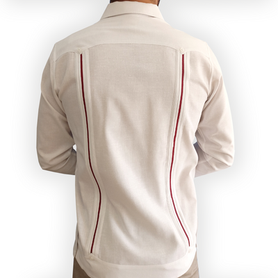 Vista trasera de guayabera hombre manga larga blanca