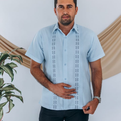 camisa guayabera azul celeste para hombre