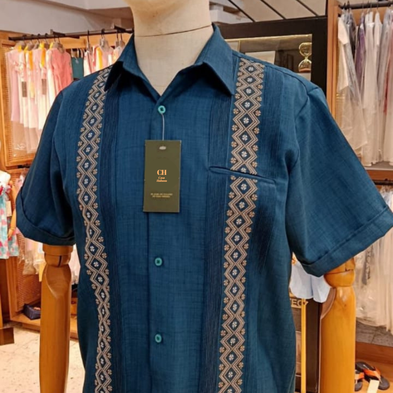 Guayabera azul pavo
