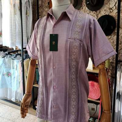 guayabera lila manga corta con bordado para hombre